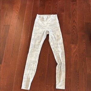 Lululemon Athletica Cream and White Leggings